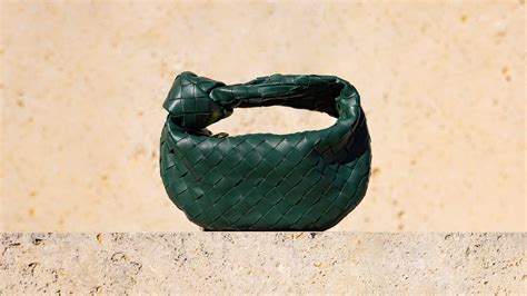 bottega veneta bag size guide.